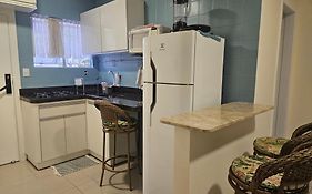 Loft encantador próximo a Roda Gigante,excelente localização com ar condicionado